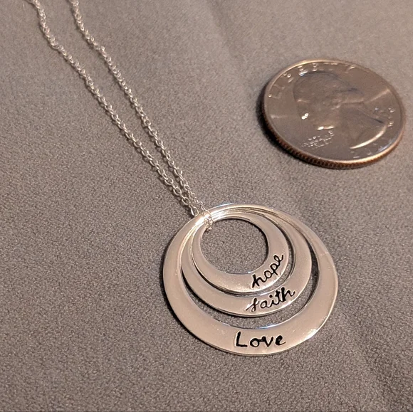 Silver Faith Hope Love Pendant Necklace - Picture 1 of 1